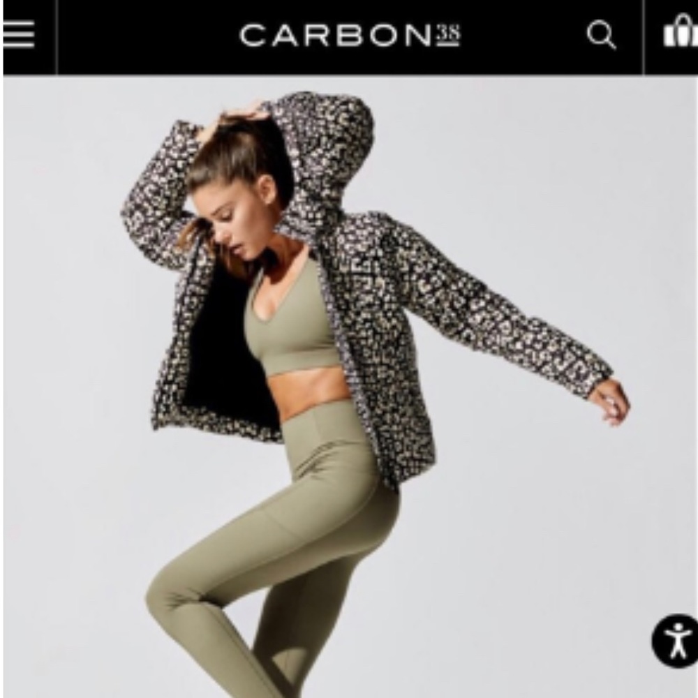 CARBON38
SHADOW LYNX BLACK PUFFER